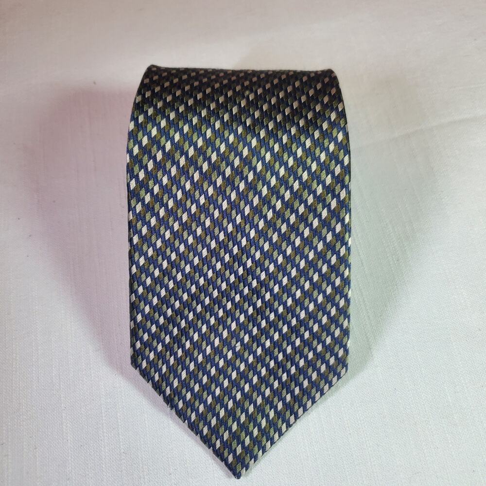 Geoffrey Beene Mens Necktie Micro Grid Geometric Silk Suit Dress Tie